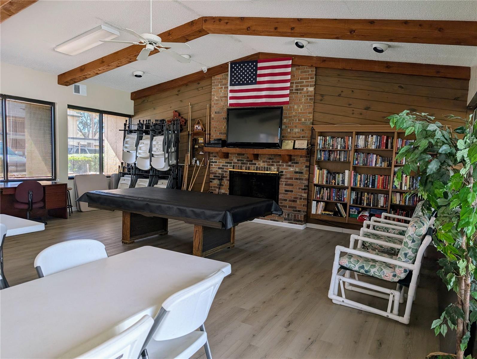 BAYSHORE VILLAGE I - Residential