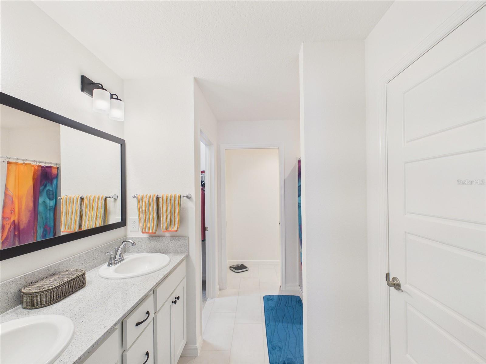 VILLAGES/SOUTHERN OAKS UN #235 - Residential