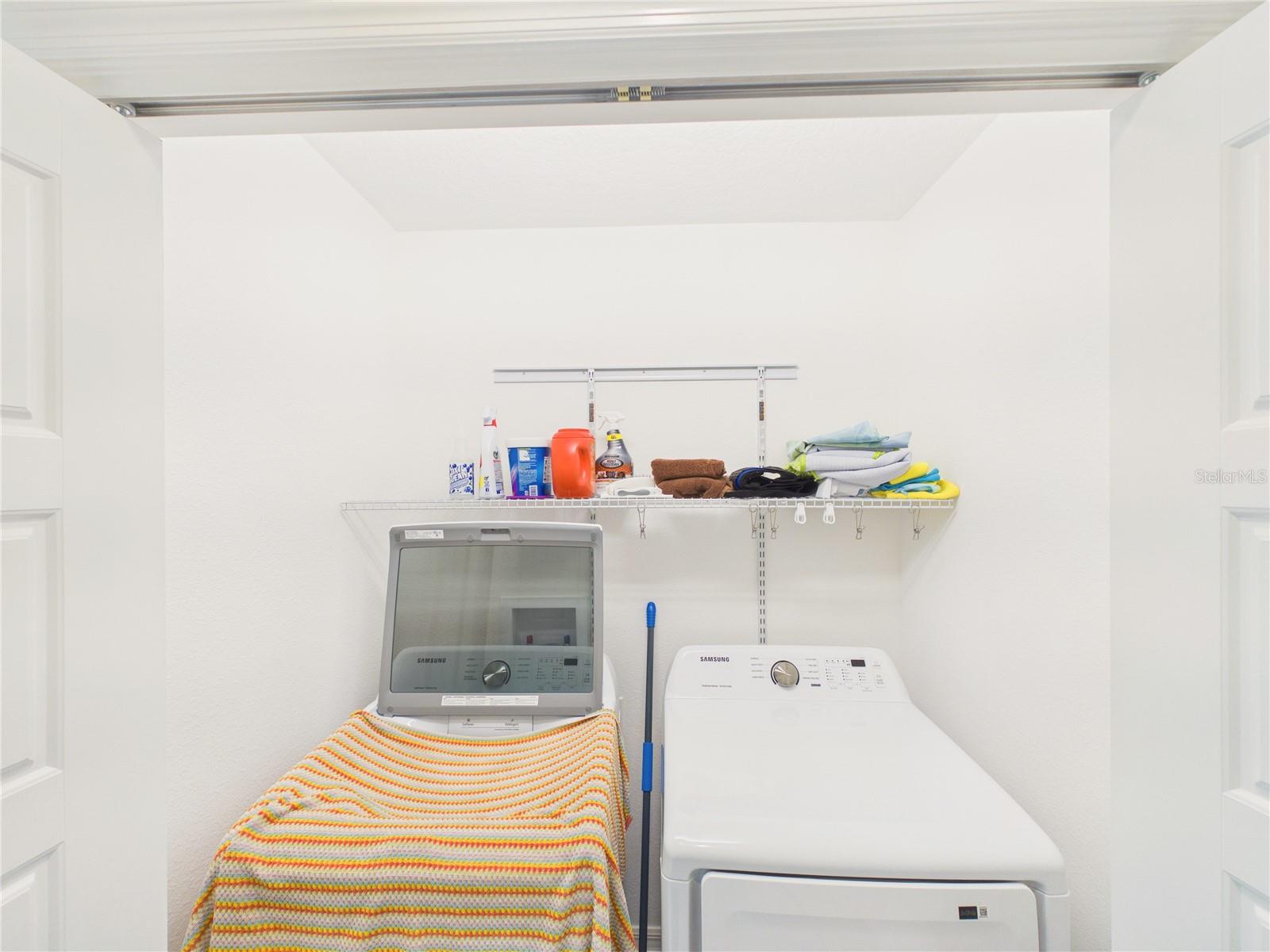 VILLAGES/SOUTHERN OAKS UN #235 - Residential