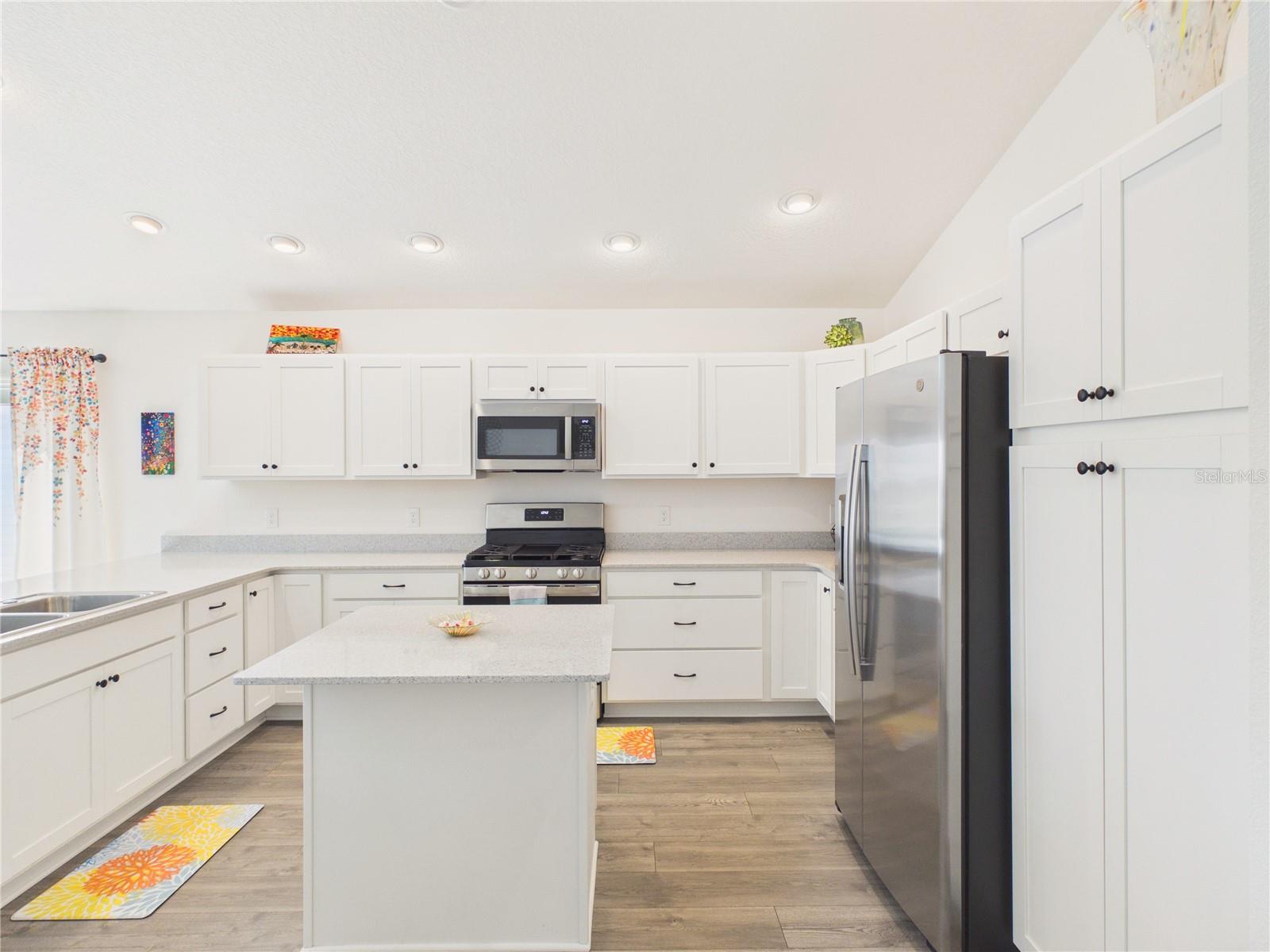 VILLAGES/SOUTHERN OAKS UN #235 - Residential