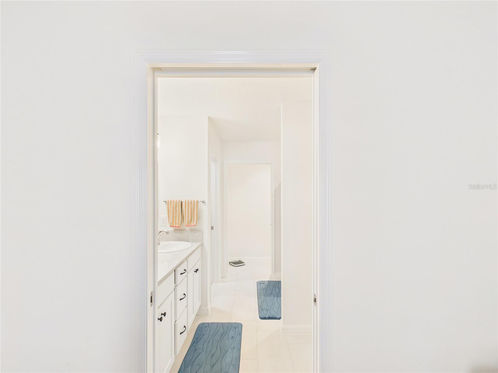 VILLAGES/SOUTHERN OAKS UN #235 - Residential