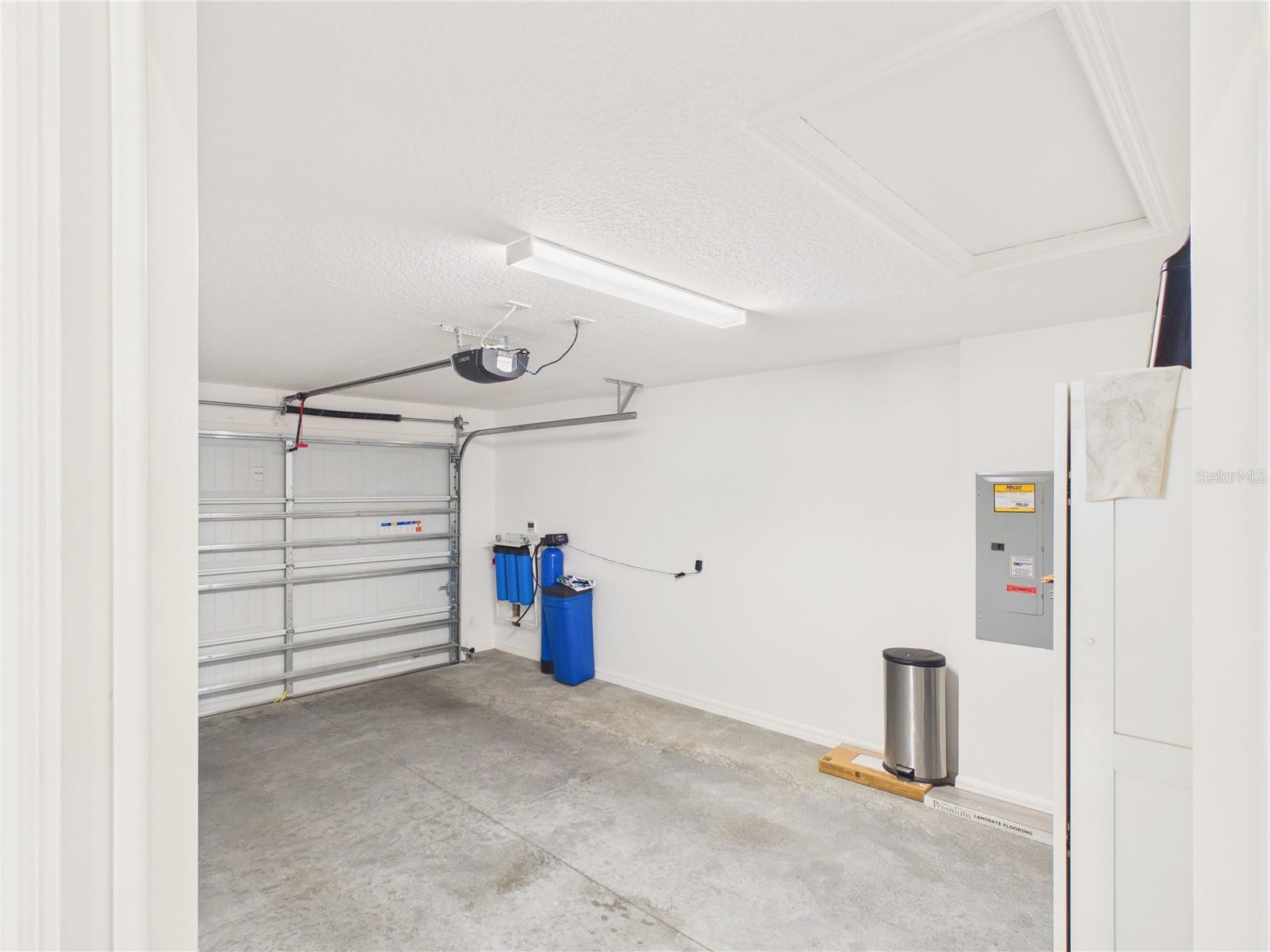 VILLAGES/SOUTHERN OAKS UN #235 - Residential