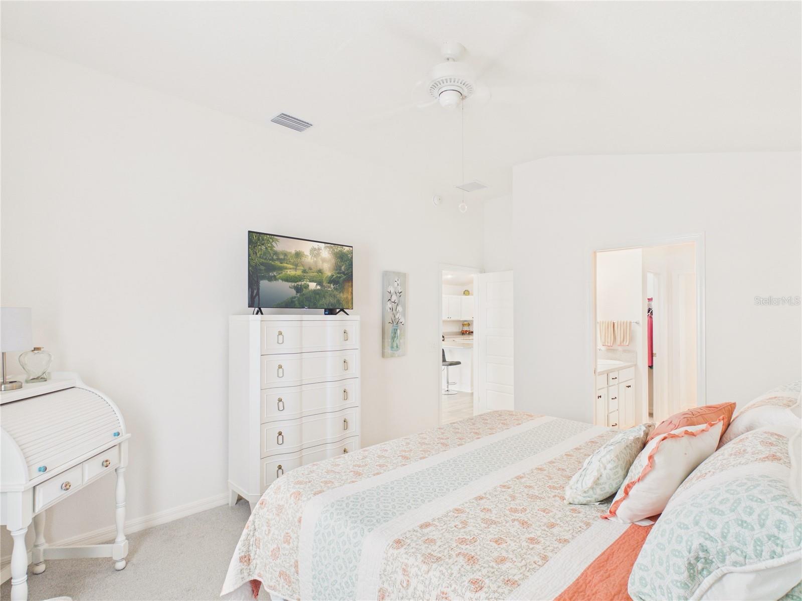 VILLAGES/SOUTHERN OAKS UN #235 - Residential