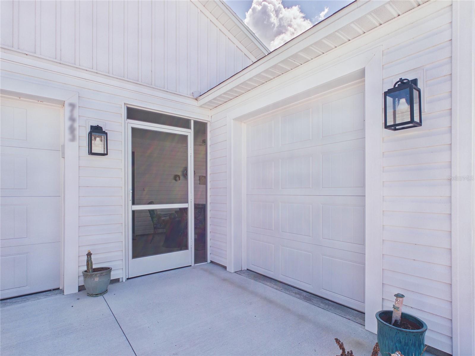 VILLAGES/SOUTHERN OAKS UN #235 - Residential