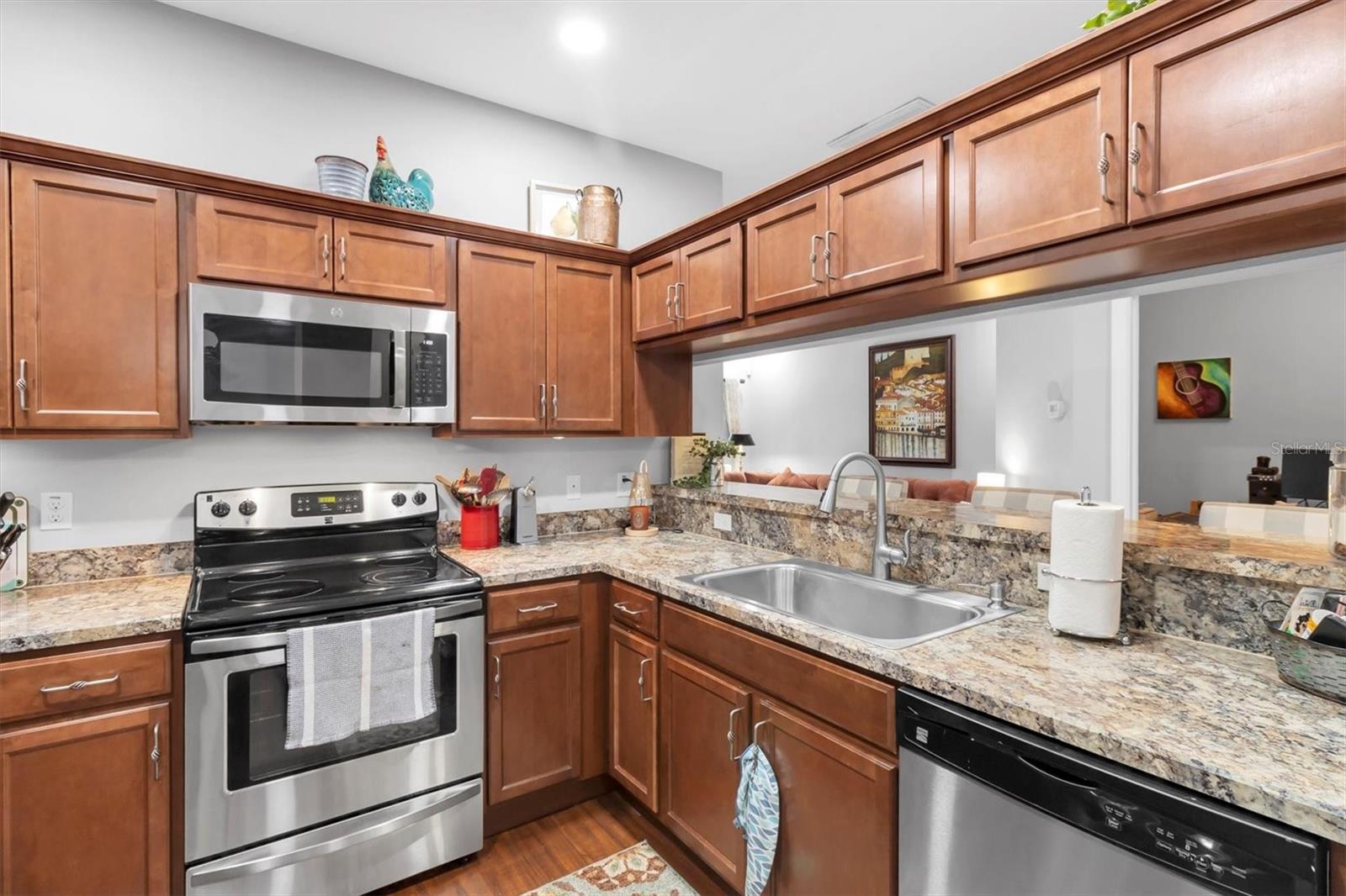 HAMPTON VILLAGE AT RIVER RIDGE PH 01 - Residential