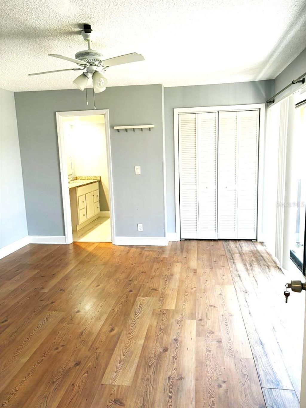 Photo of 5371 Bamboo Court #401, Orlando, FL 32811 (MLS # O6384352)