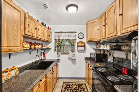 Tiny photo for 18875 NW Hwy 335, Williston, FL 32696 (MLS # OM732569)