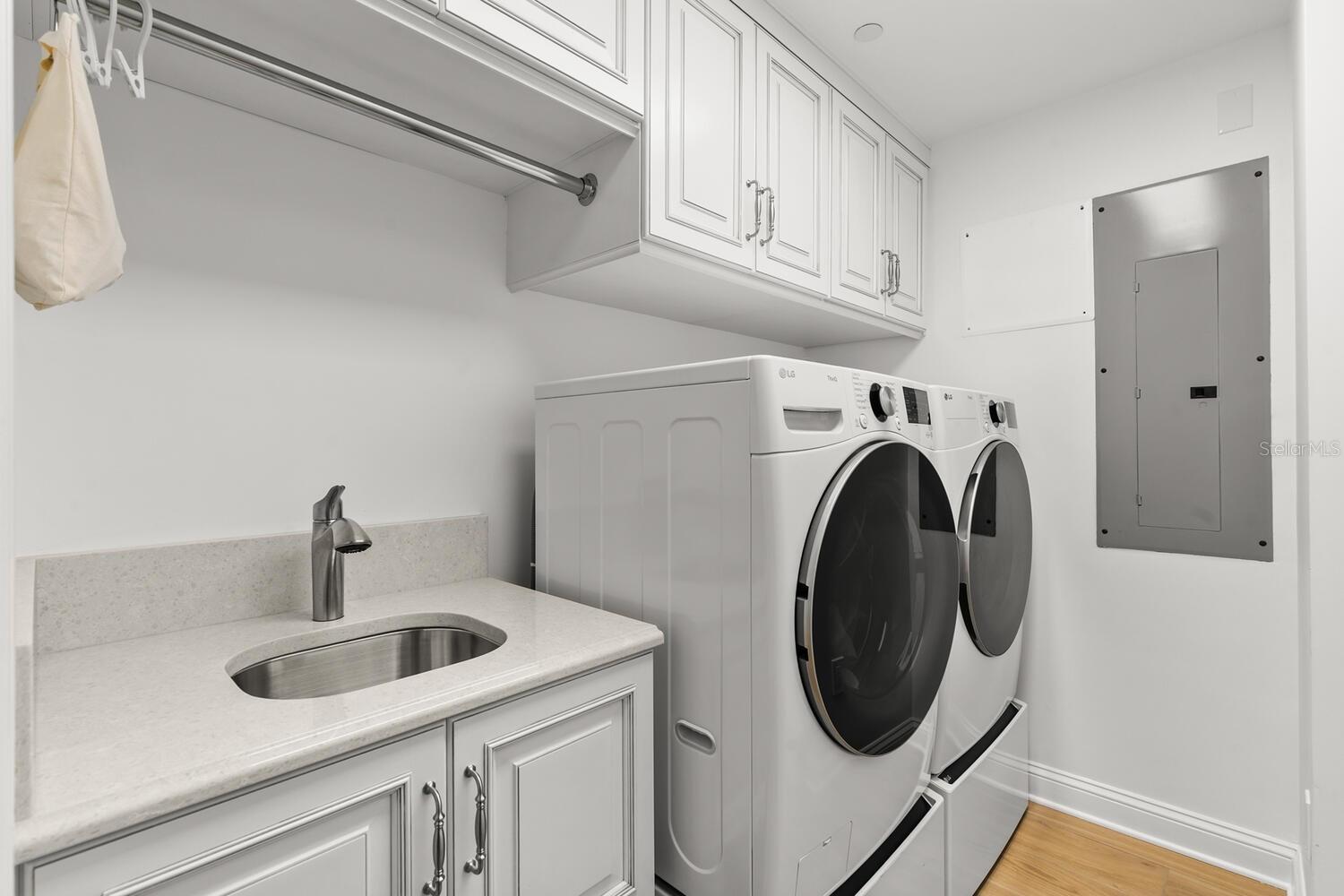 HAMMOCK DUNES - Residential