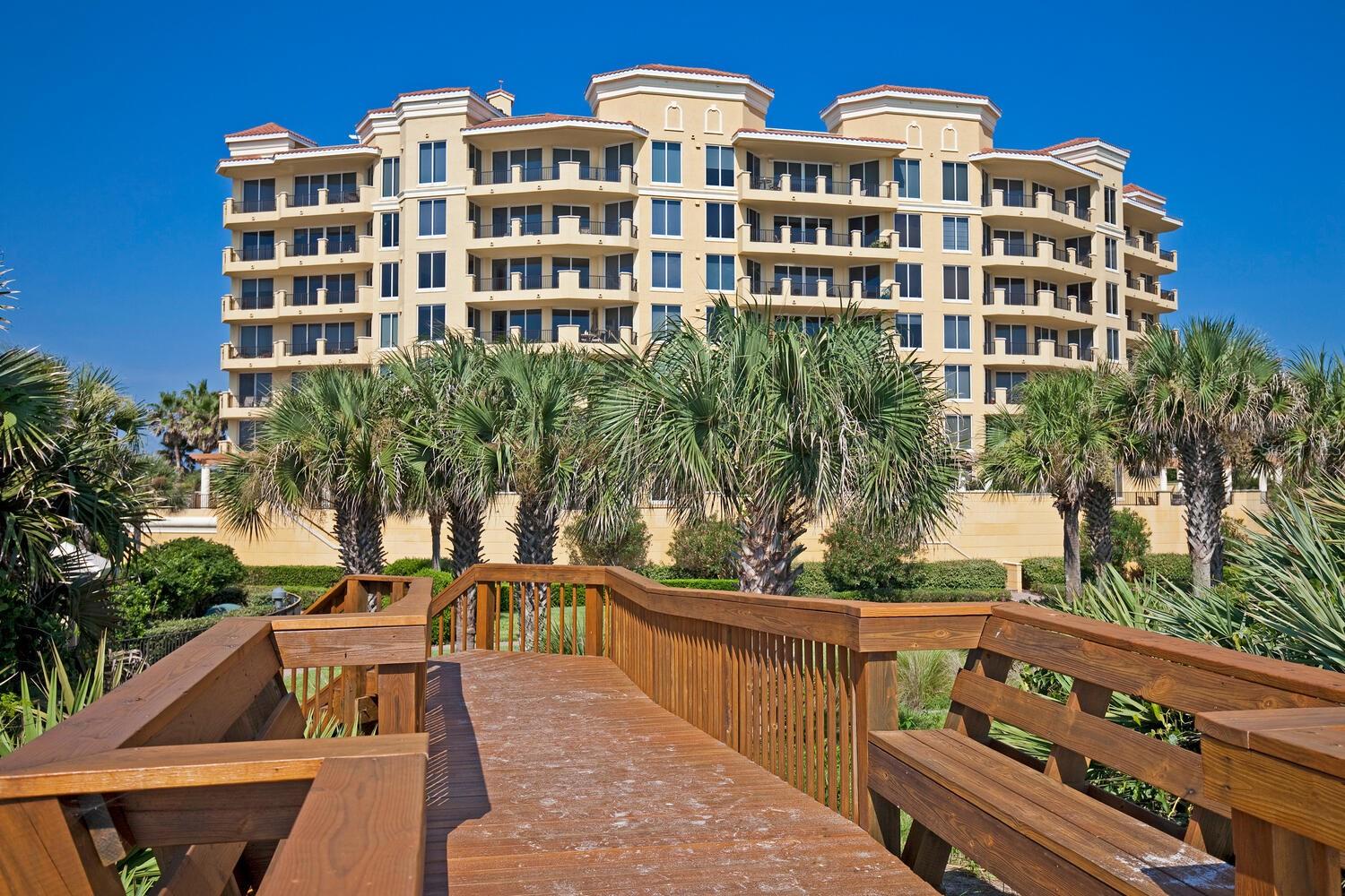 HAMMOCK DUNES - Residential