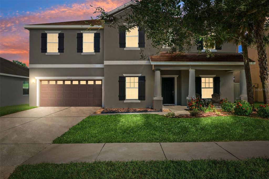 Photo of 11206 Coventry Grove Circle, Lithia, FL 33547 (MLS # TB8414654)