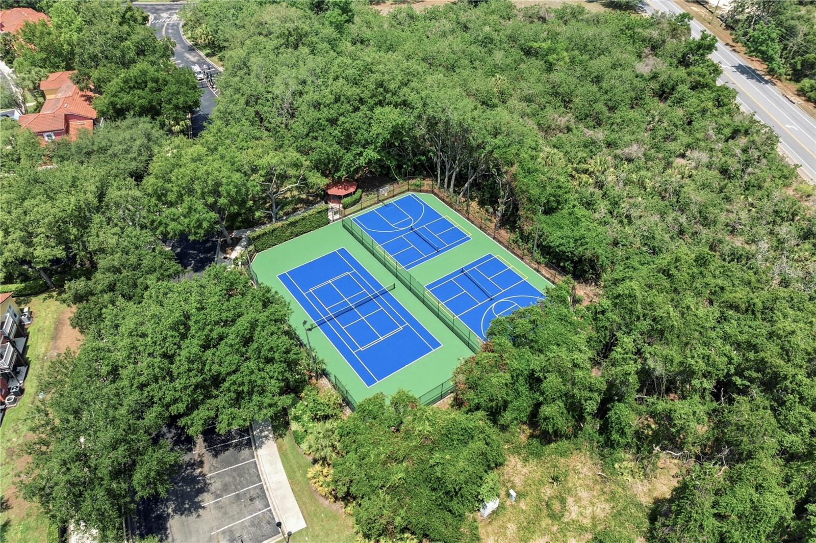 EMERALD ISLAND RESORT PH 2 - Residential