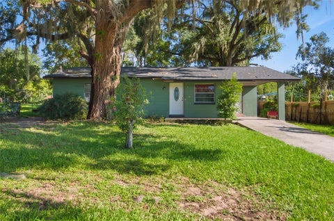 Photo of 37317 Moceri Avenue, Dade City, FL 33523 (MLS # TB8544934)