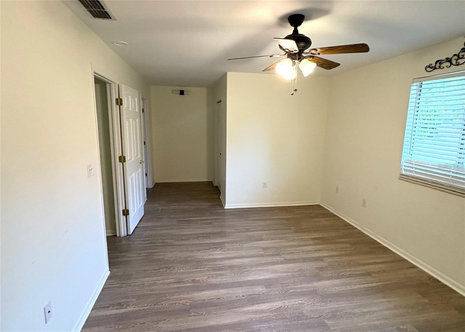 OAK RUN NBRHD 01 - Residential Lease