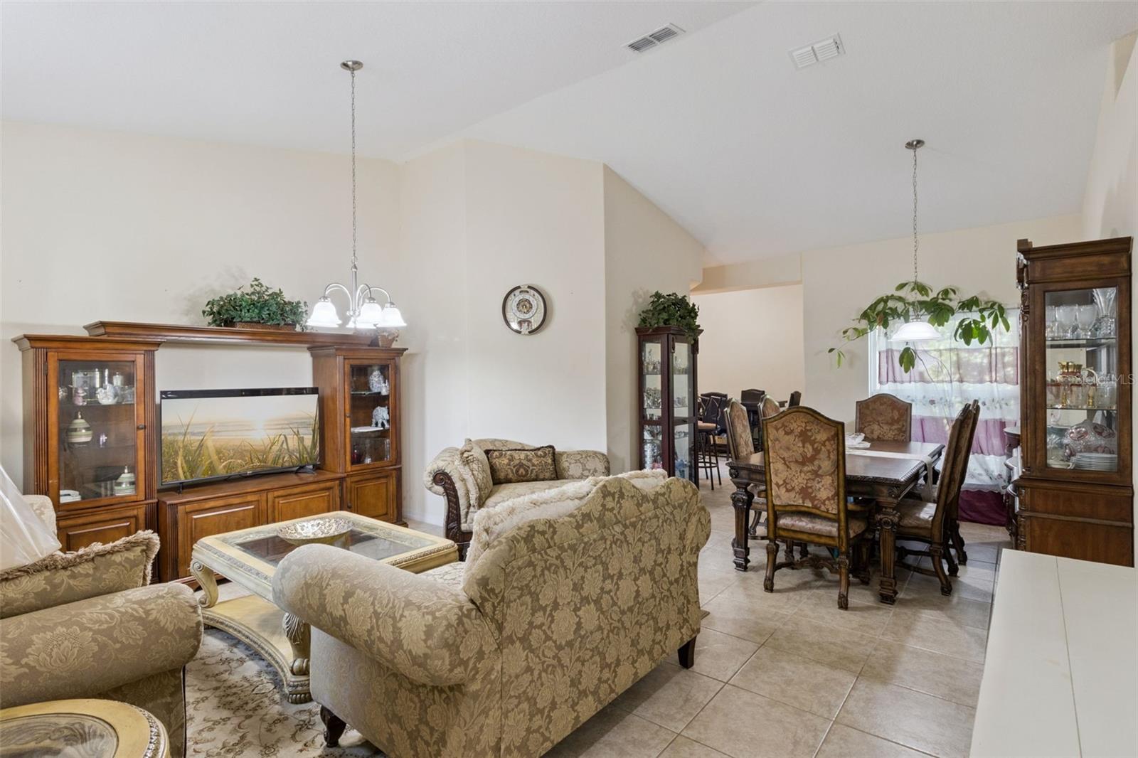 147 DORCHESTER COURT