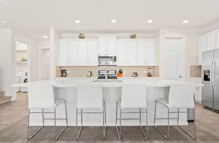 1632 NASSAU POINT TRAIL