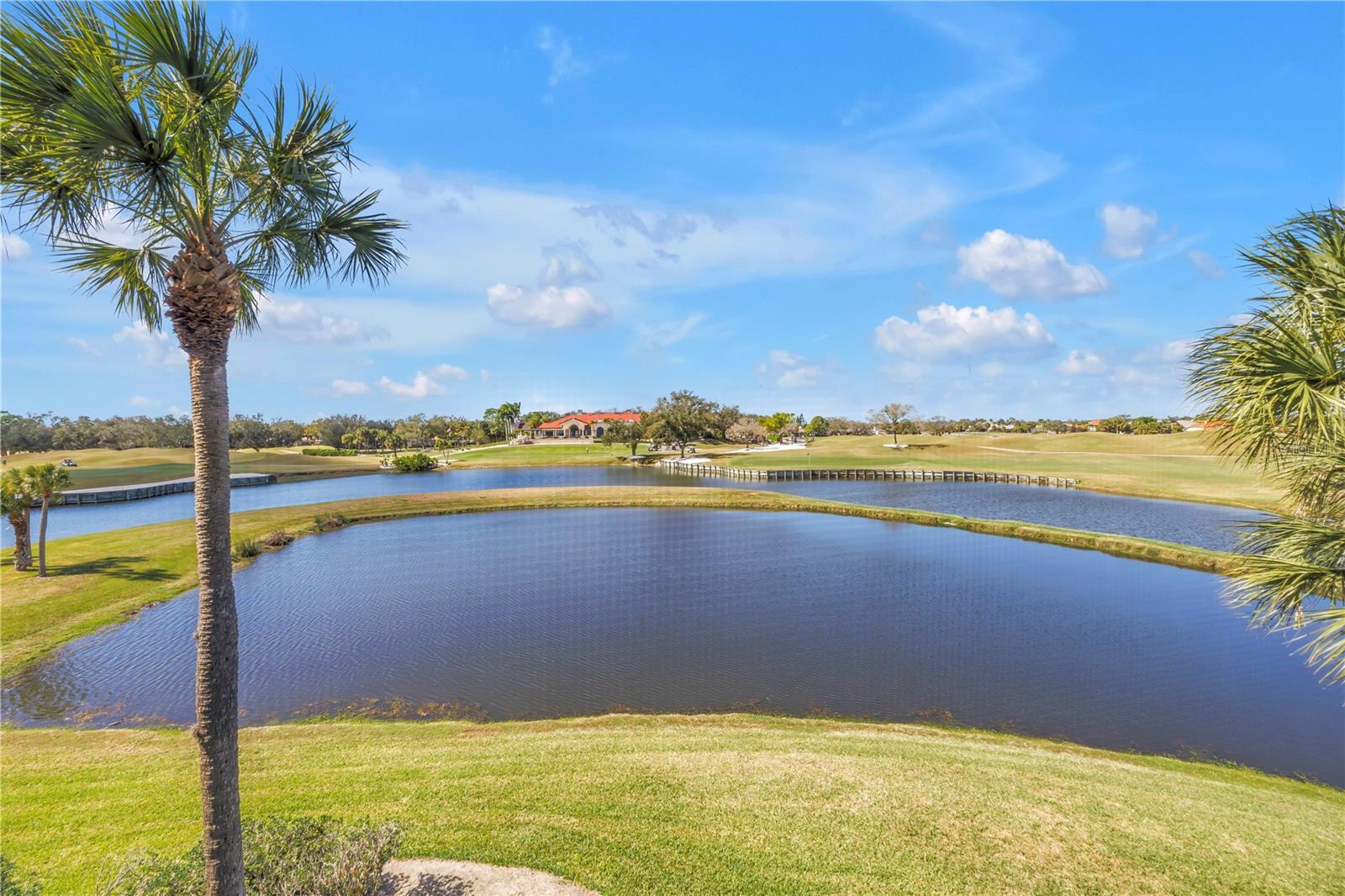 VILLA MIRADA - Residential