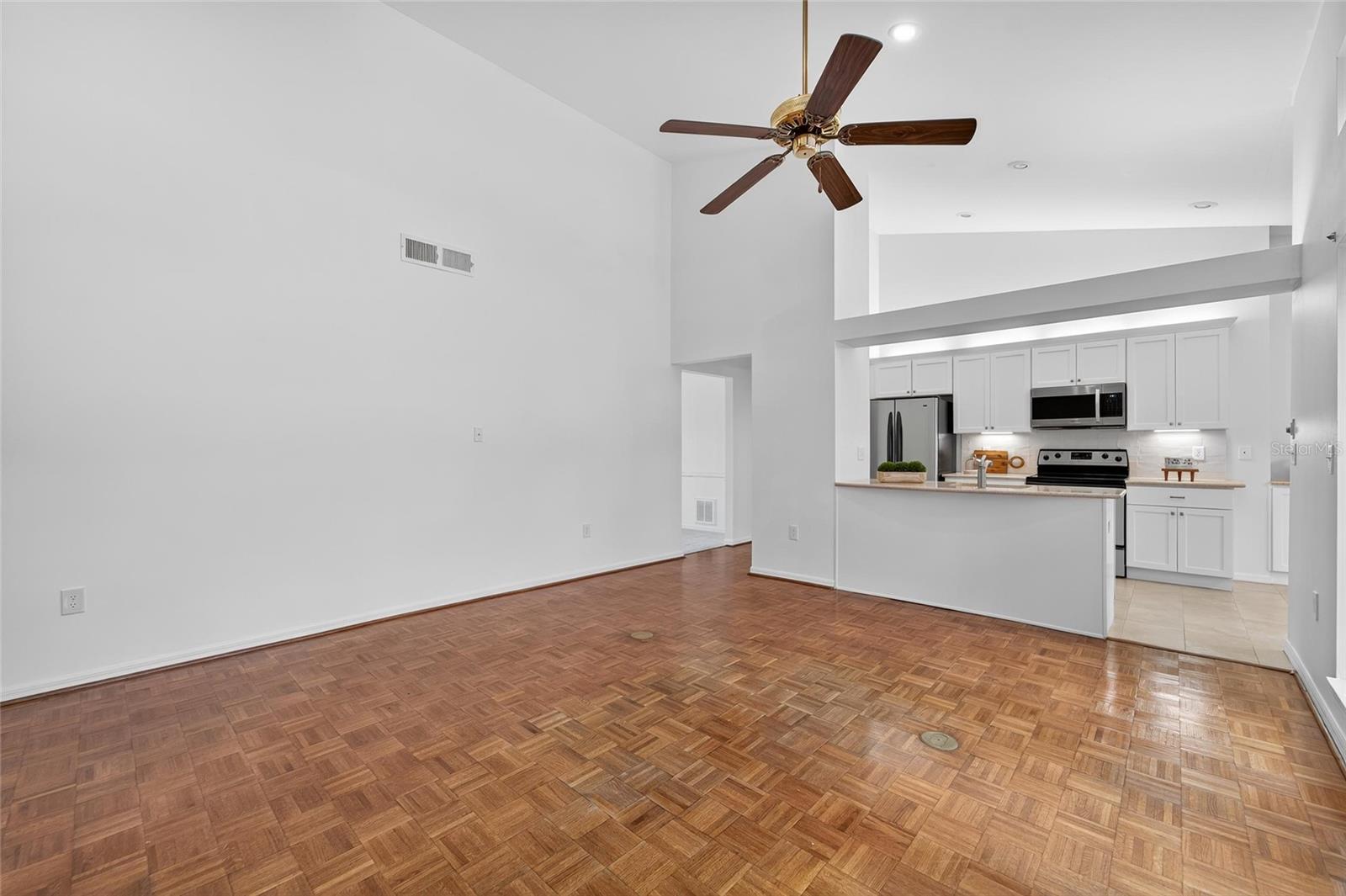 WESTCHESTER OF COUNTRYSIDE - Residential