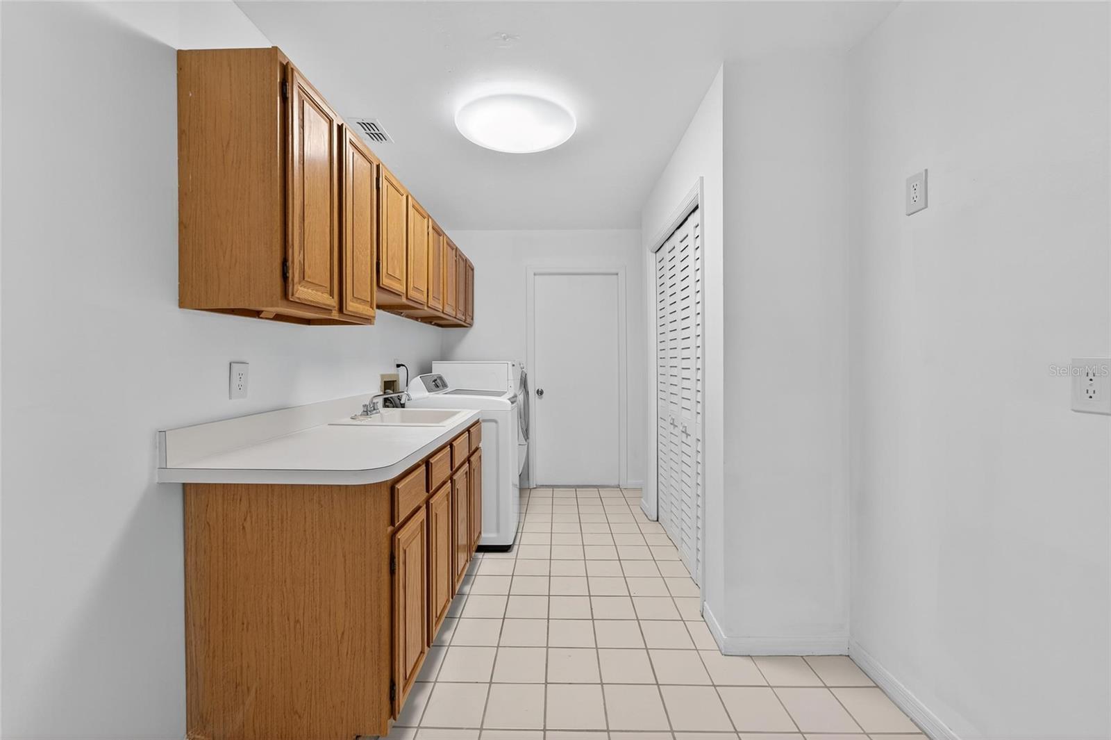 WESTCHESTER OF COUNTRYSIDE - Residential