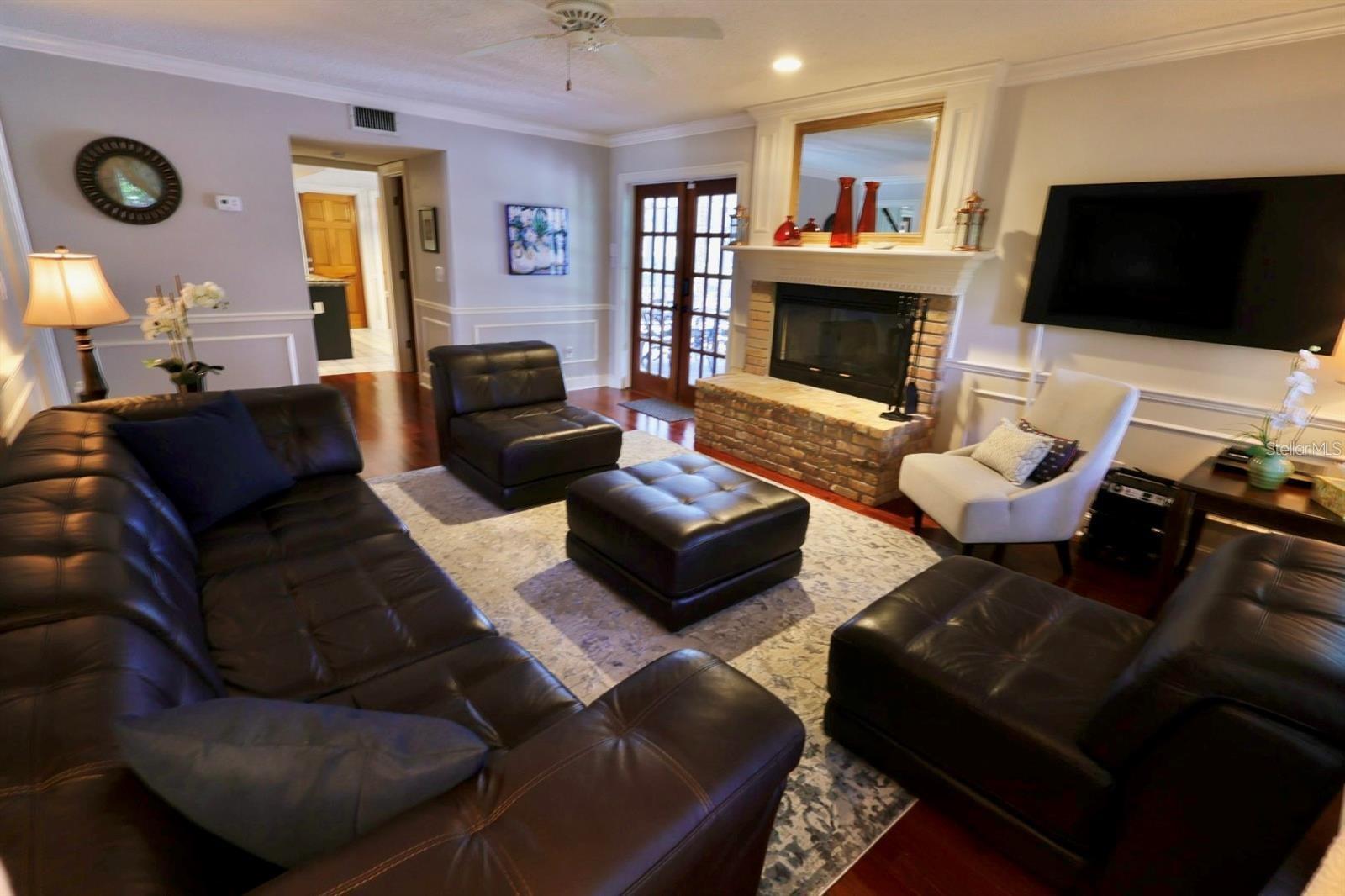 BUTLER BAY - Residential Lease