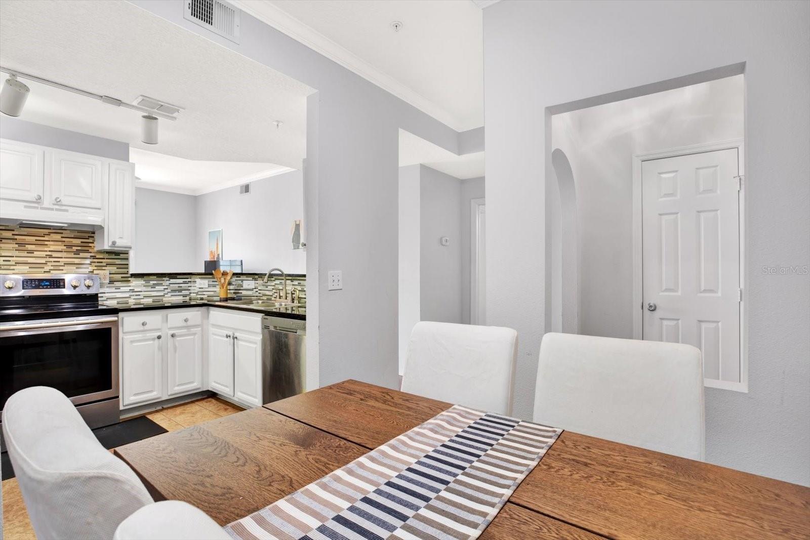 HARBOUR PLACE CITY HOMES A CON - Residential Lease