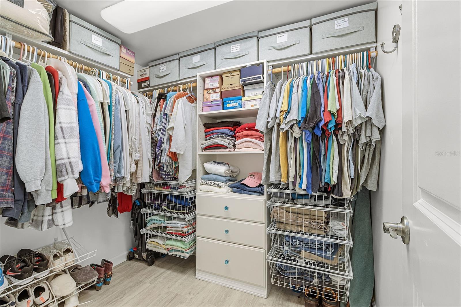 PINE ISLAND SHORES - Residential