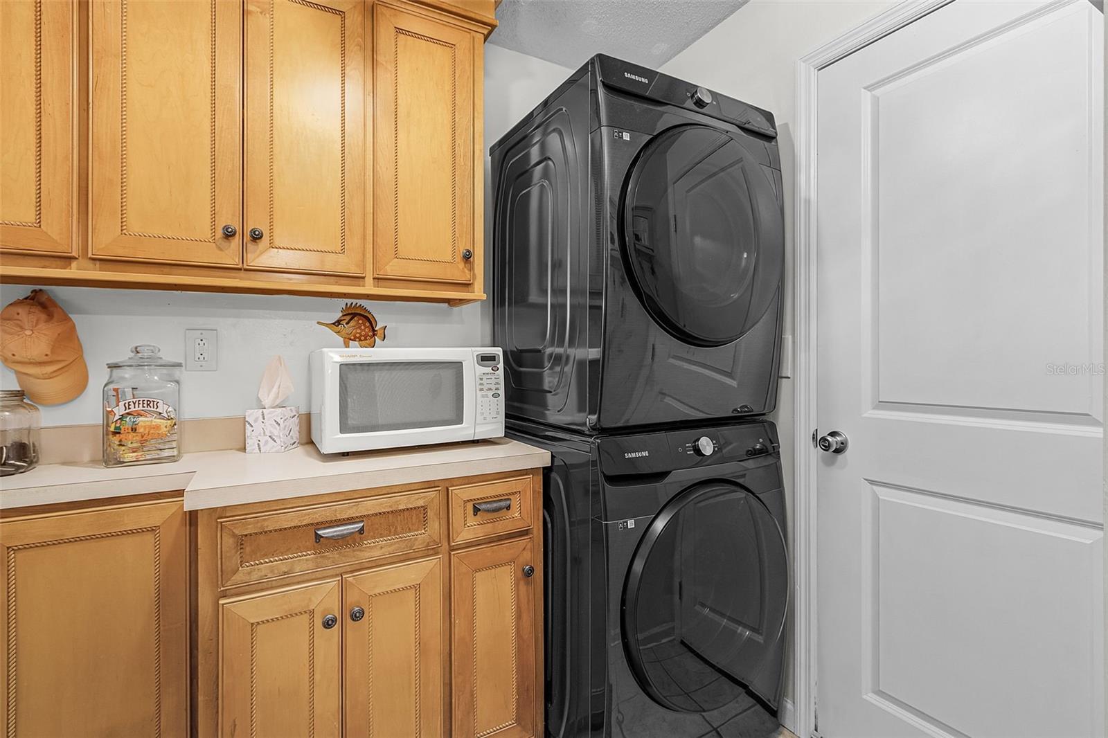 PINE ISLAND SHORES - Residential