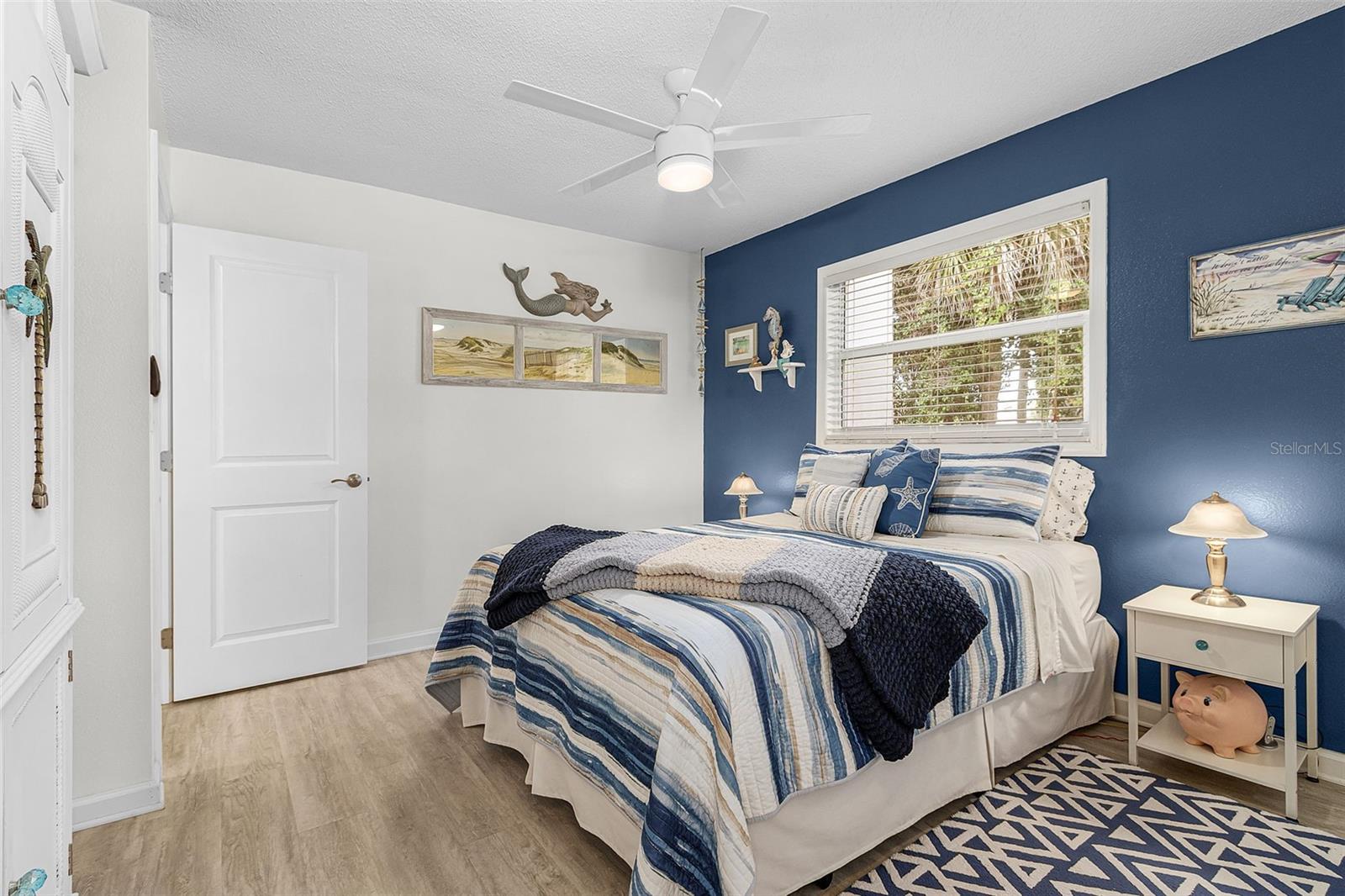 PINE ISLAND SHORES - Residential