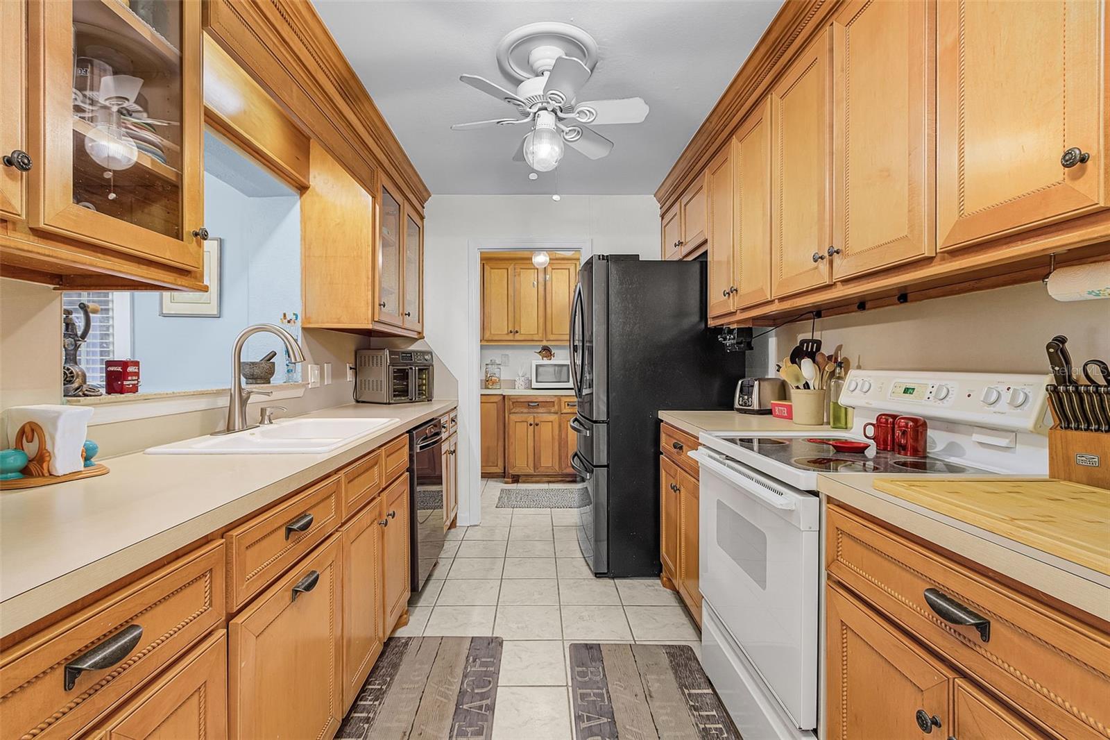 PINE ISLAND SHORES - Residential