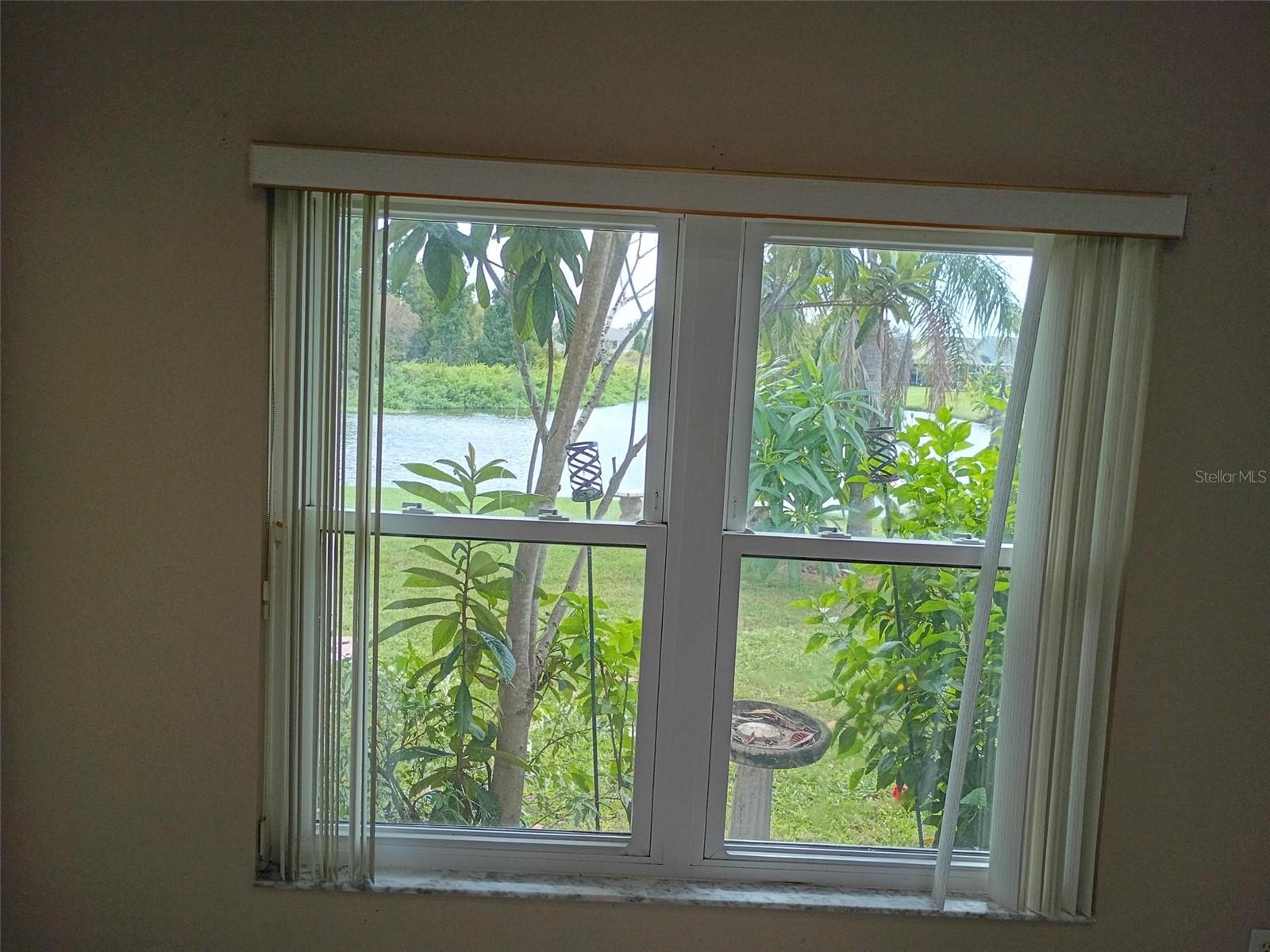LAKEVIEW VILLAGE SEC F - Residential Lease