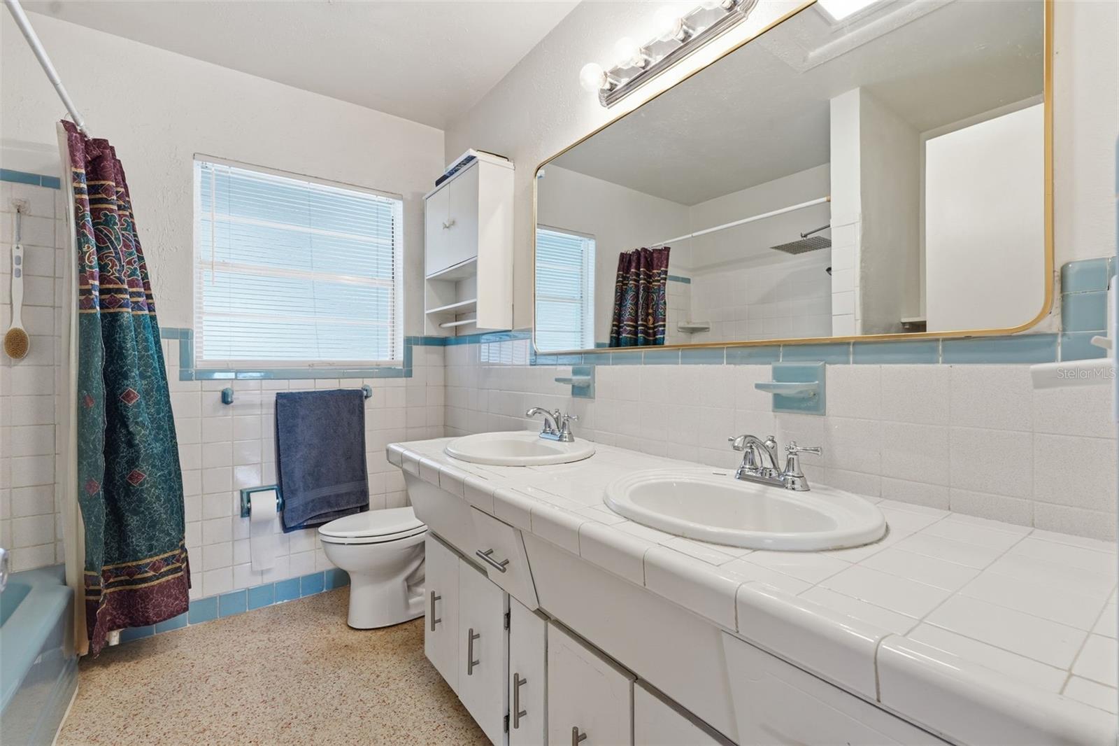 RIDGEWOOD ESTATES - Residential