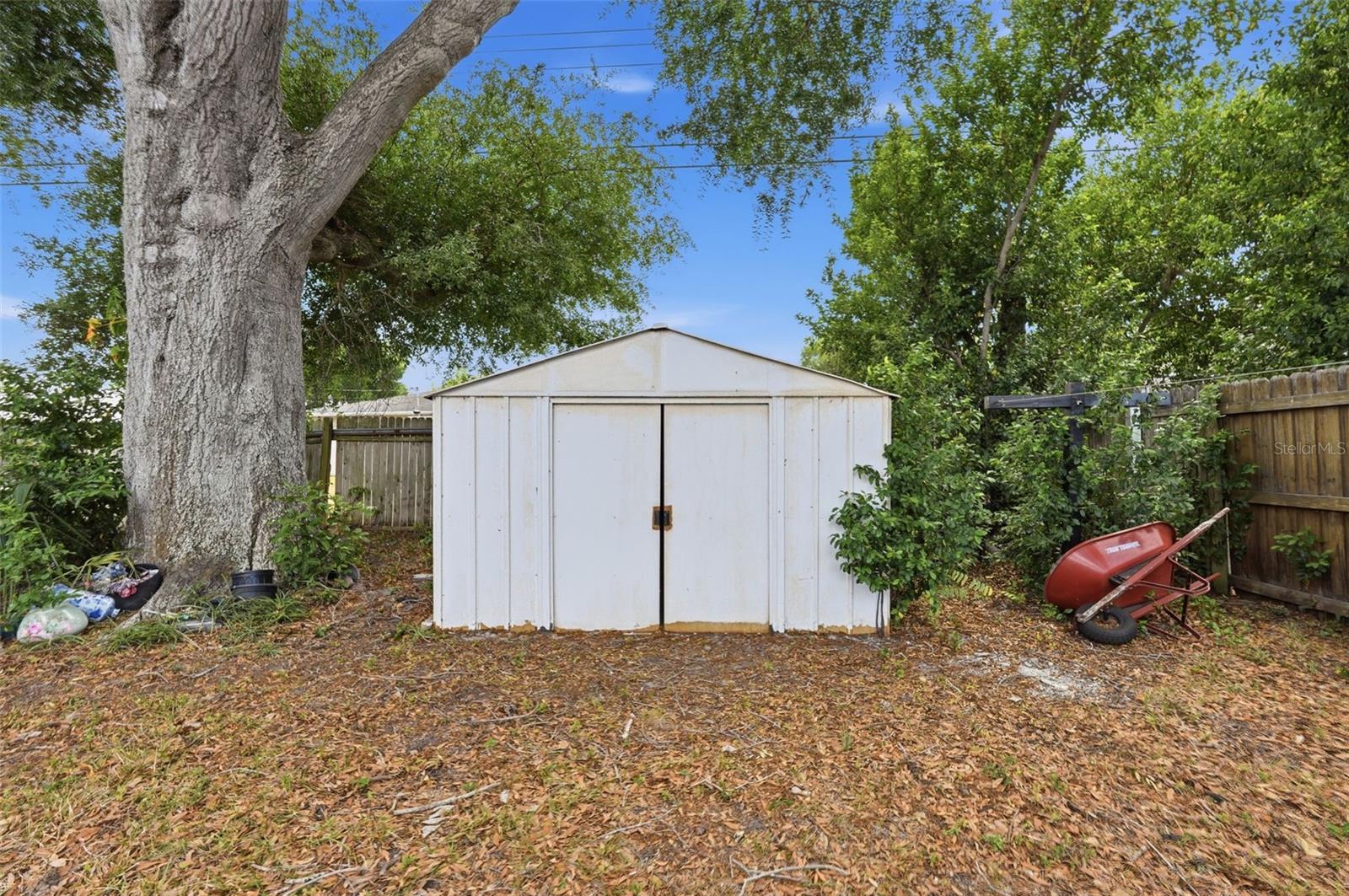 RIDGEWOOD ESTATES - Residential