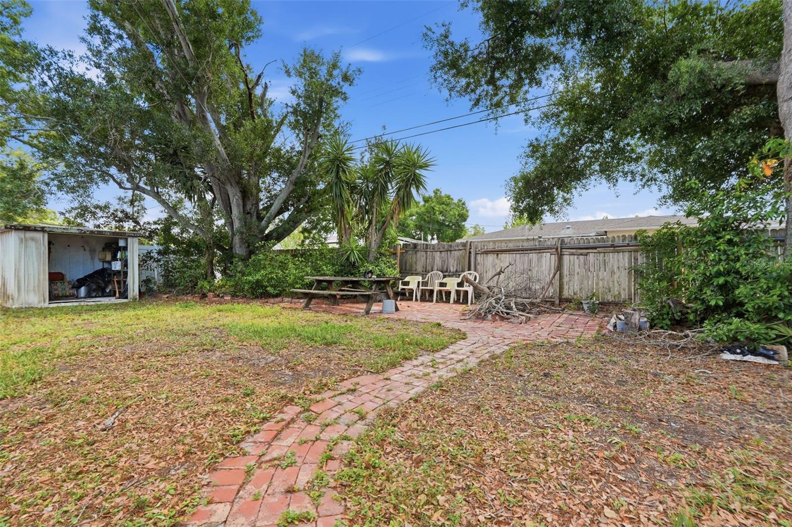 RIDGEWOOD ESTATES - Residential