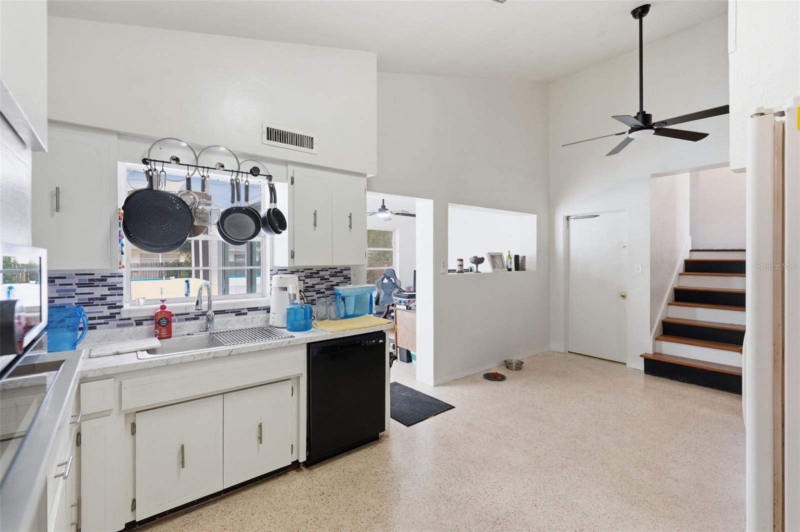 RIDGEWOOD ESTATES - Residential