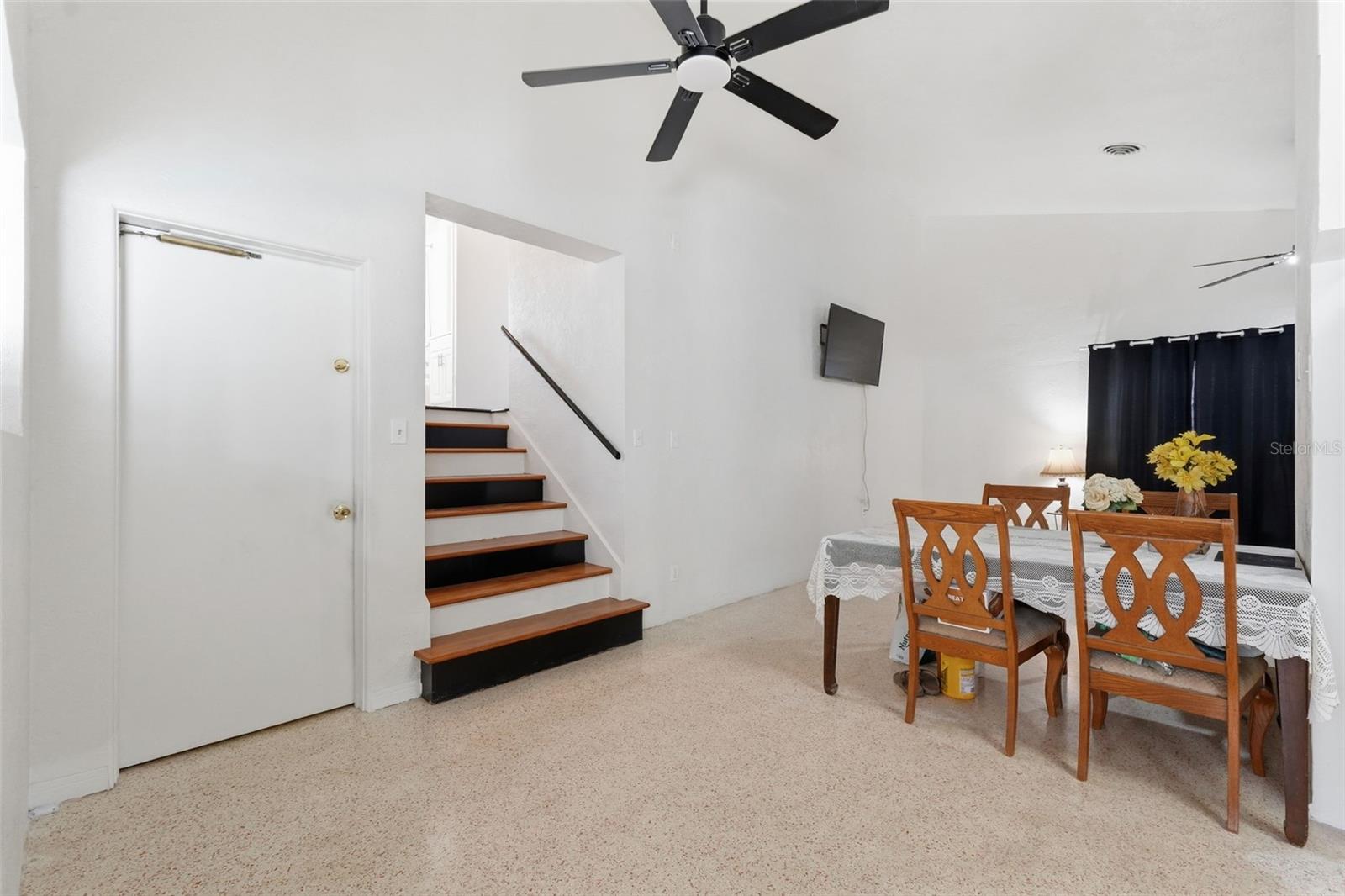 RIDGEWOOD ESTATES - Residential