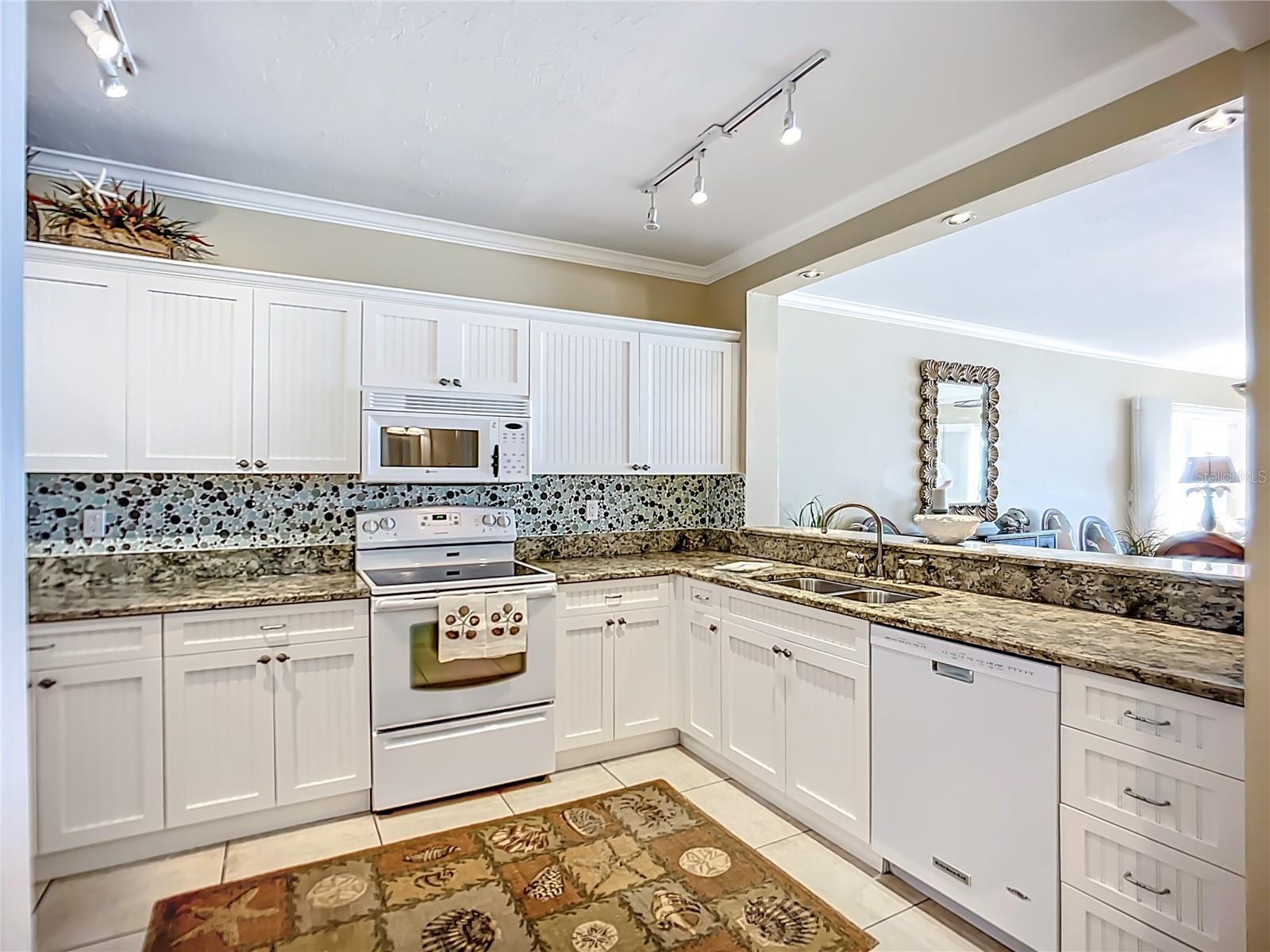 PLAYA ENCANTADA - Residential