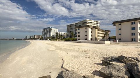 1900 BENJAMIN FRANKLIN DRIVE 201BER SARASOTA FL 34236