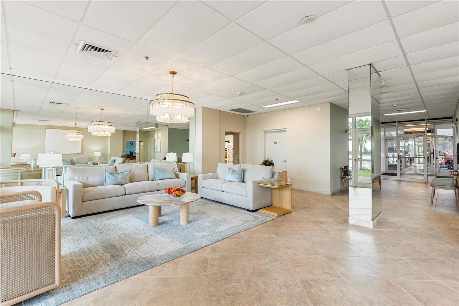 CONTINENTAL TOWERS INC CONDO - Residential