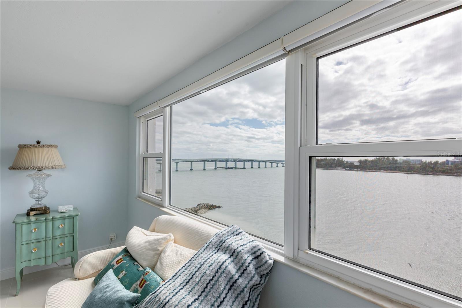 CONTINENTAL TOWERS INC CONDO - Residential