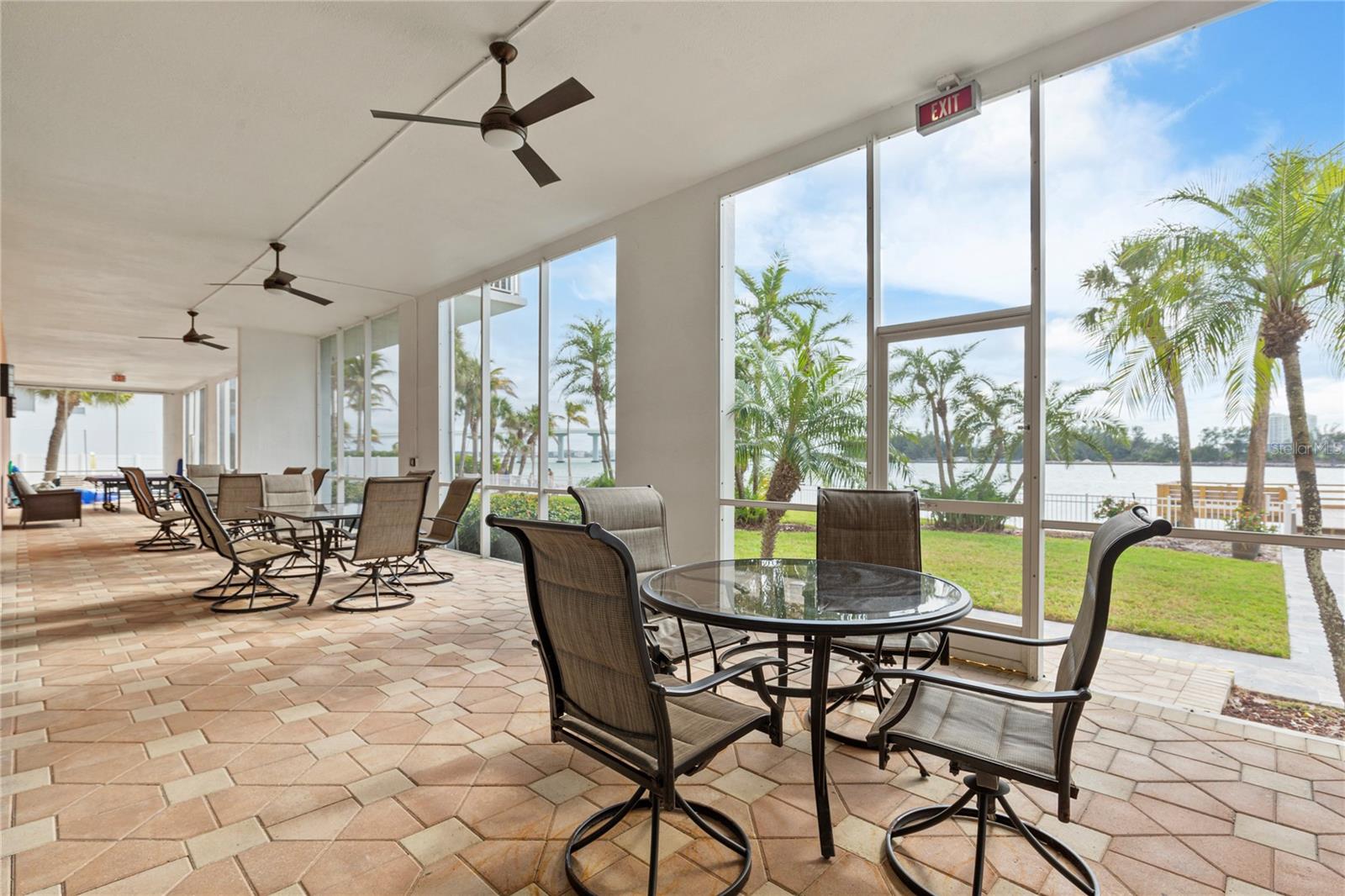 CONTINENTAL TOWERS INC CONDO - Residential