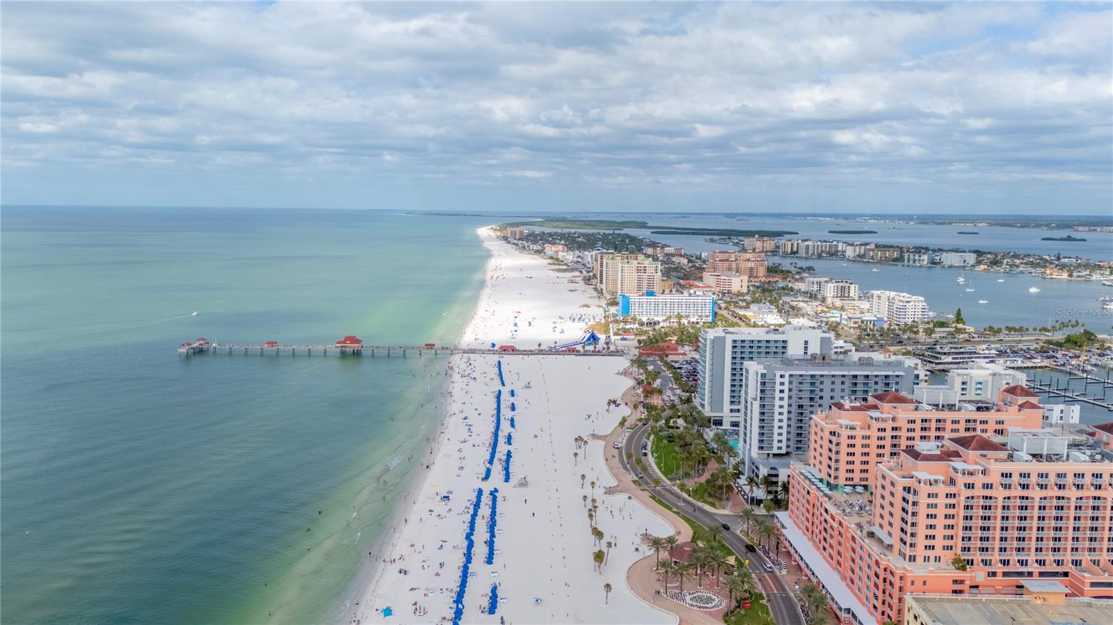 CONTINENTAL TOWERS INC CONDO - Residential