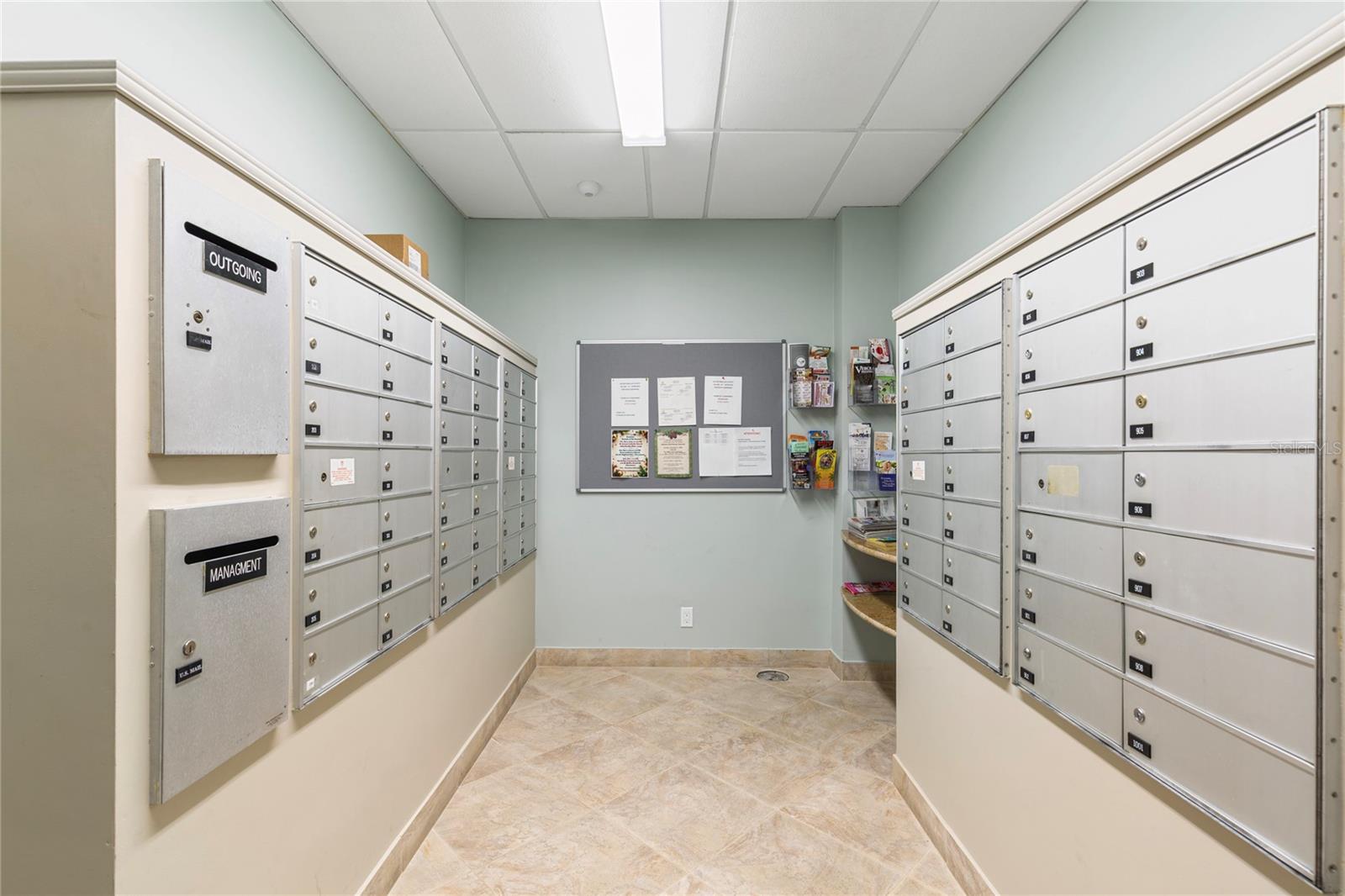 CONTINENTAL TOWERS INC CONDO - Residential