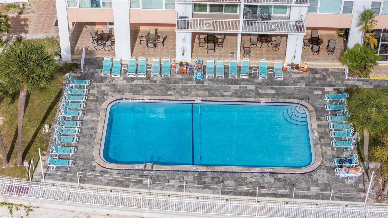 CONTINENTAL TOWERS INC CONDO - Residential