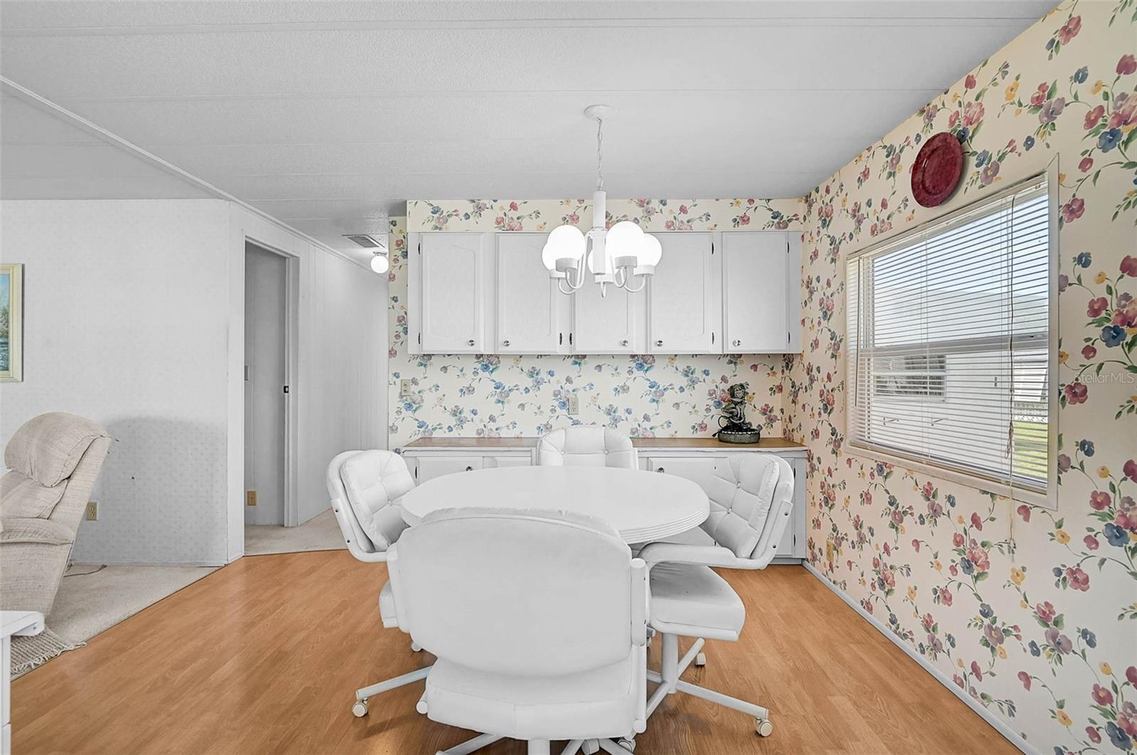 VENETIAN ESTATES - Residential