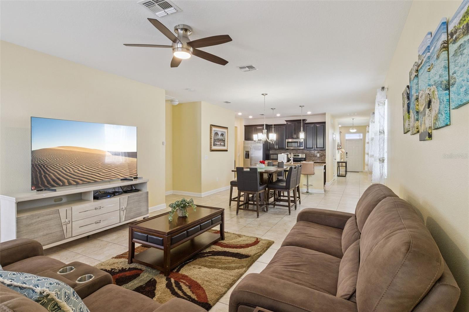 STOREY LAKE - Residential