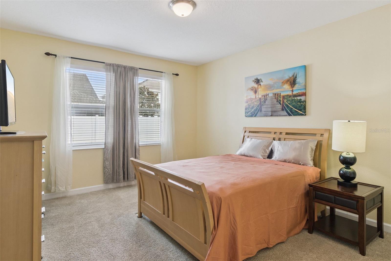 STOREY LAKE - Residential