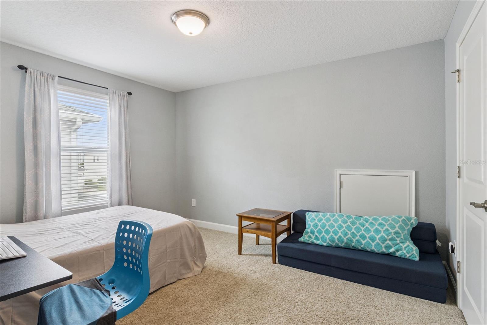 STOREY LAKE - Residential