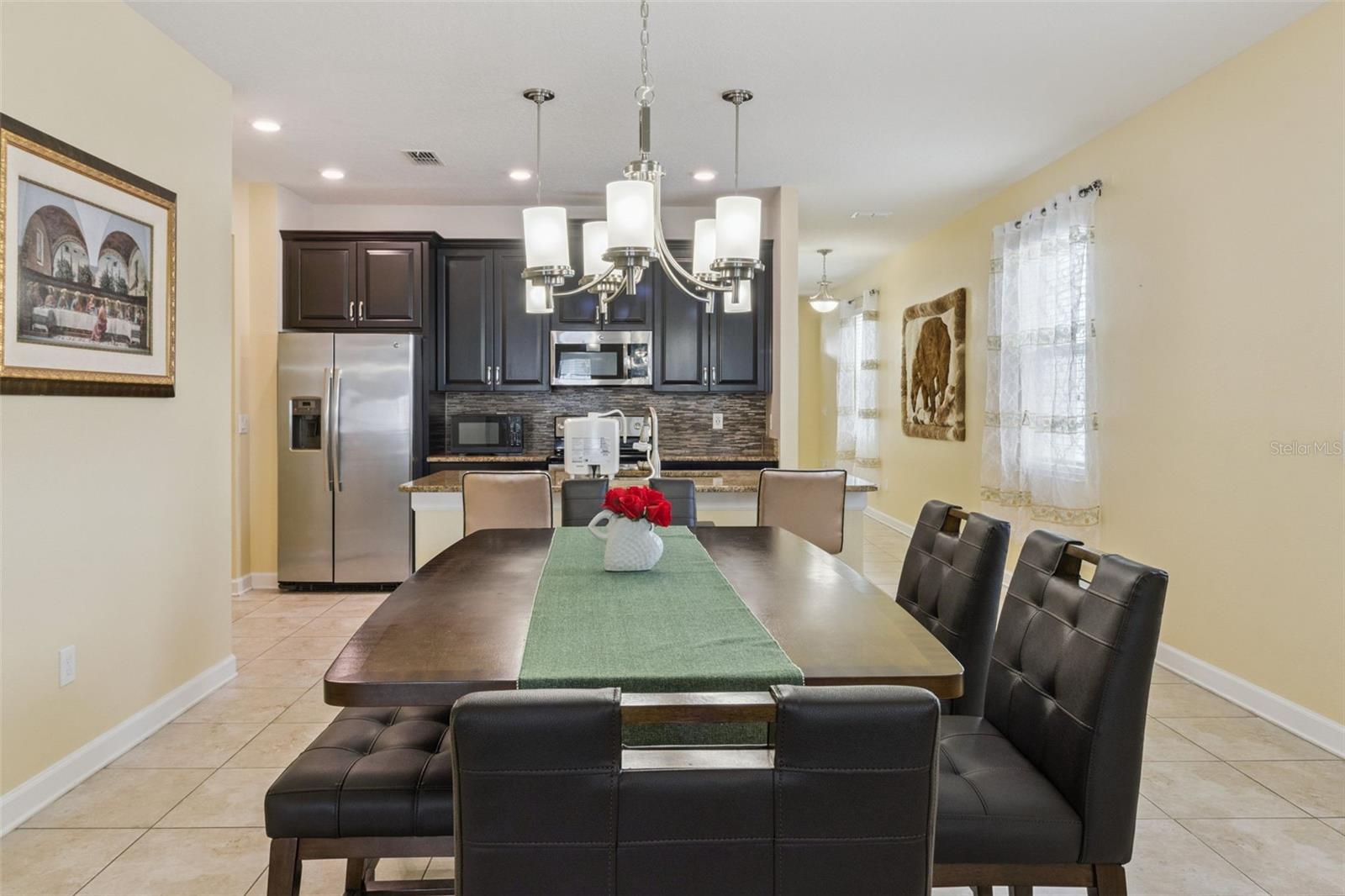 STOREY LAKE - Residential