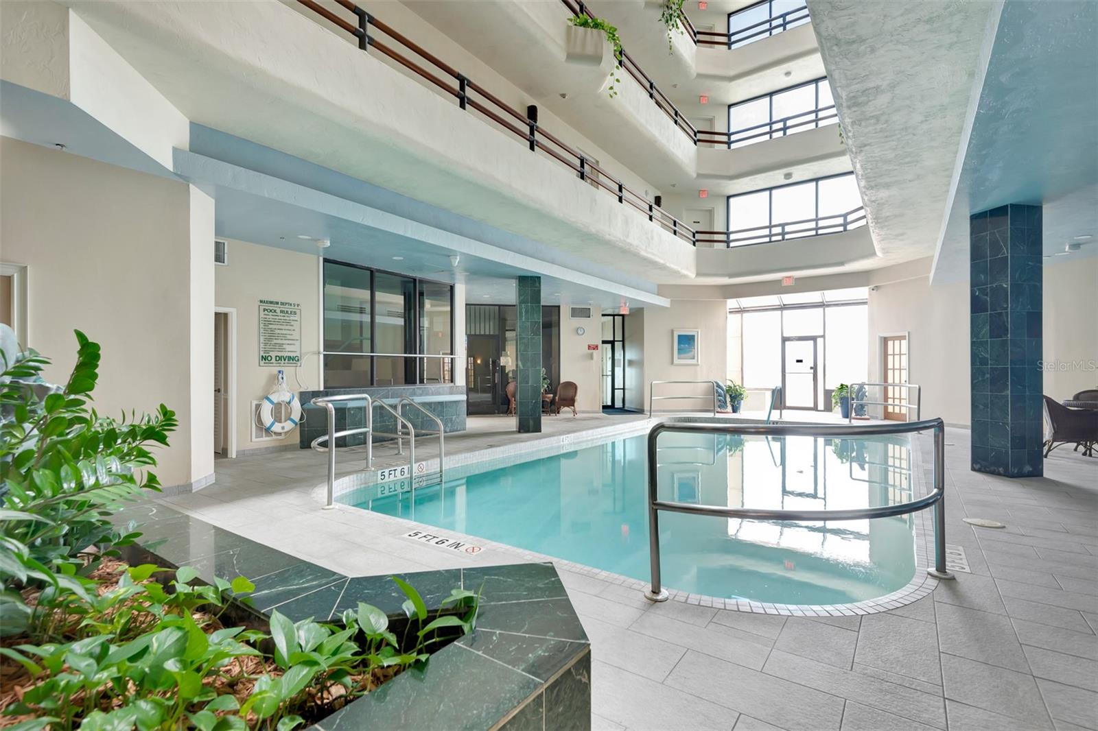 OCEANS ATRIUM 01 - Residential