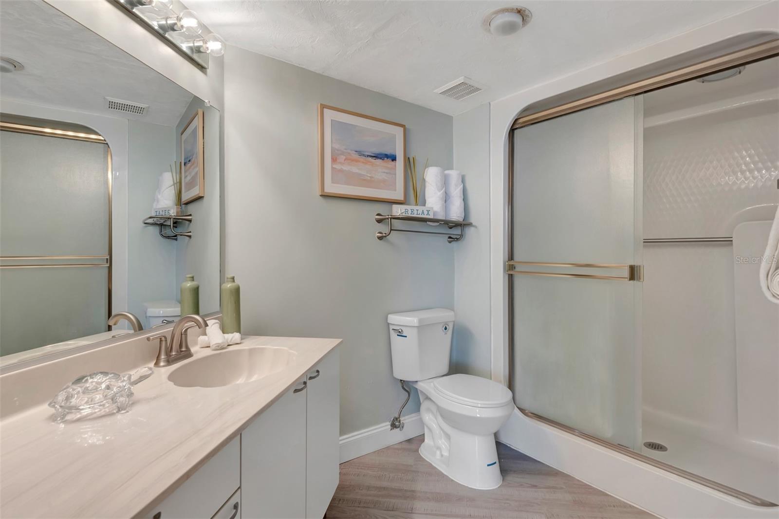 OCEANS ATRIUM 01 - Residential