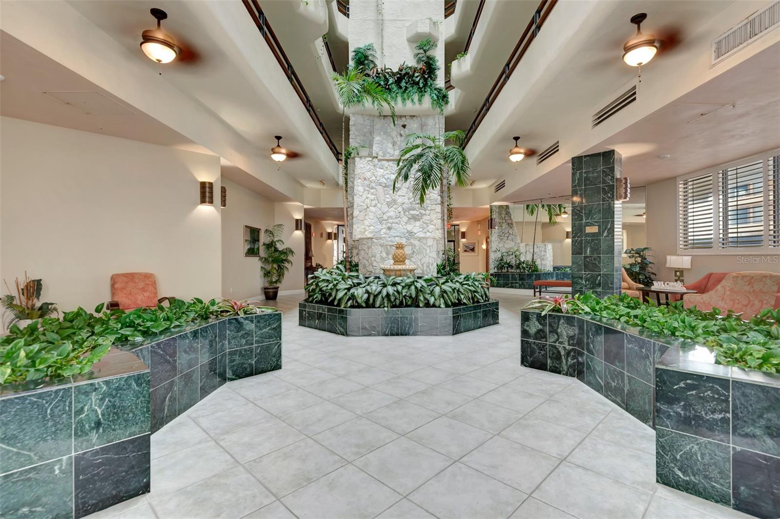 OCEANS ATRIUM 01 - Residential